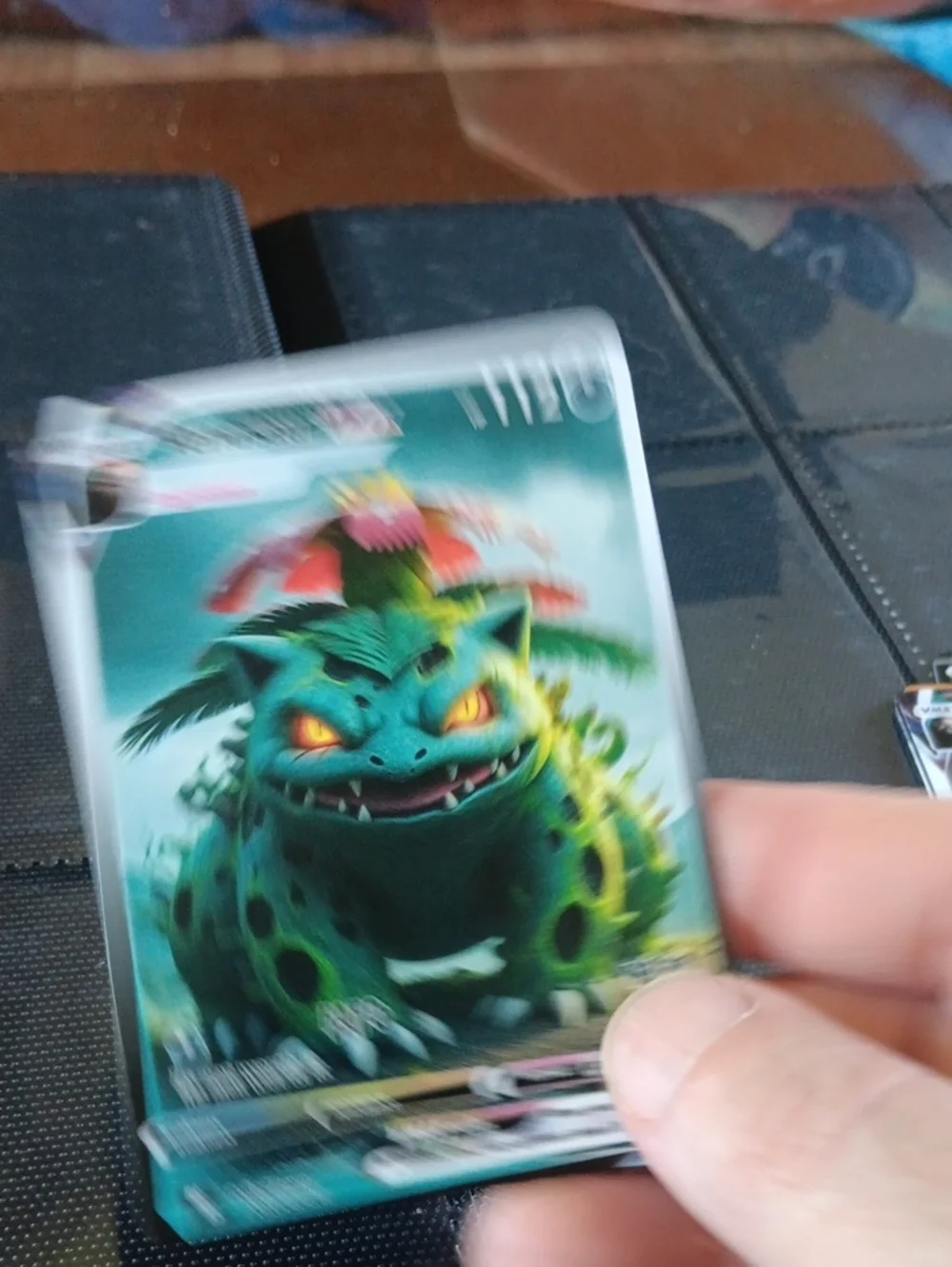 Pokémon Venusaur V Illustration Card - Green